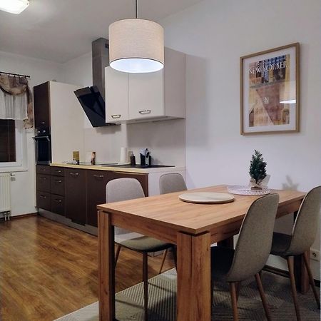 Apartment Carla كارلوفي فاري المظهر الخارجي الصورة