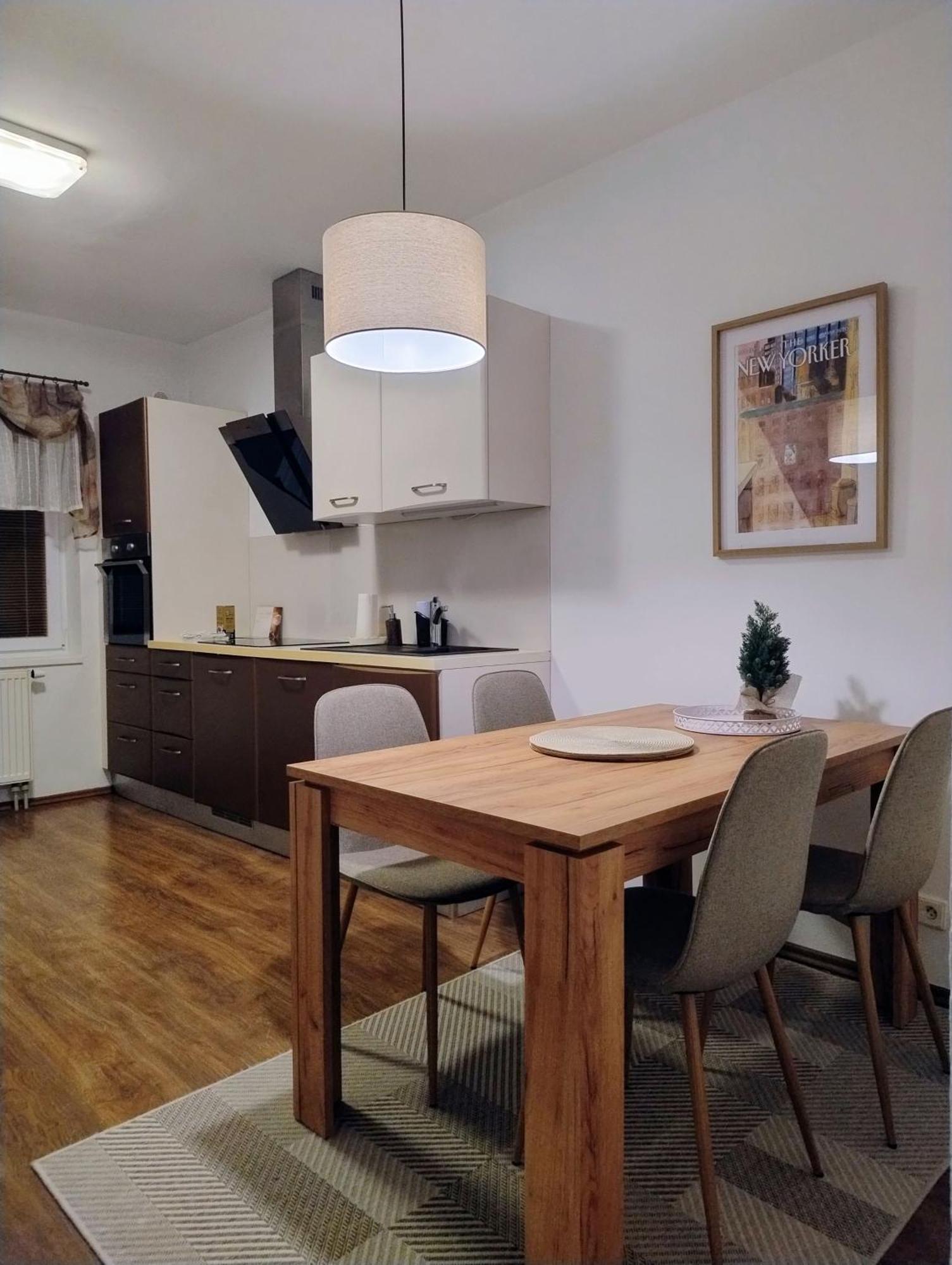 Apartment Carla كارلوفي فاري المظهر الخارجي الصورة